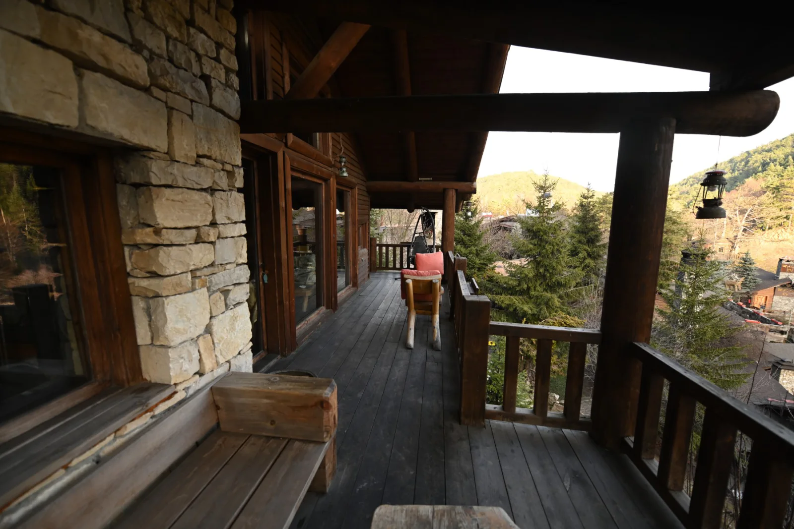 Grumpy's House (Upstairs)