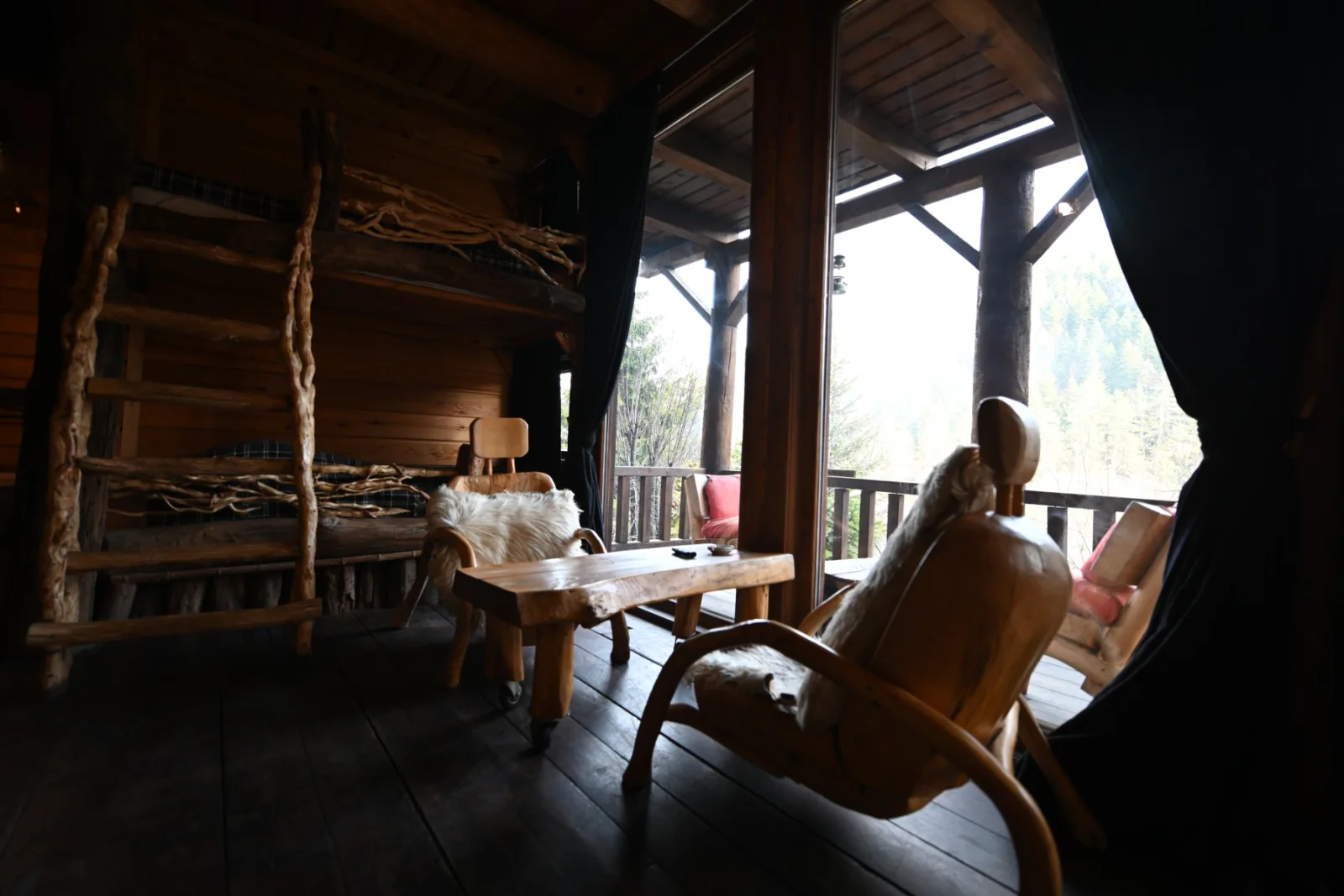 Grumpy's House (Downstairs)
